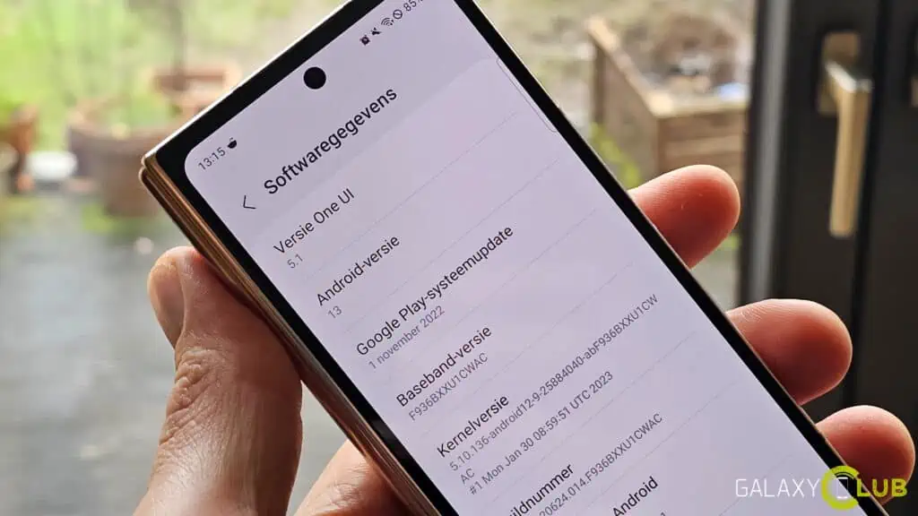 Samsung One UI 5.1 update: bugs, problemen met batterij, camera, Google Assistent, en meer 